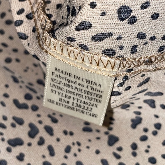 NWOT Very J Nude Dalmatian Print Polka Dot Ruffle Sleeve Top Size 3X - Picture 5 of 7